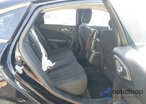 2015 Chrysler 200 Limited from USA, damaged, VIN 1C3CCCAB6FN534819